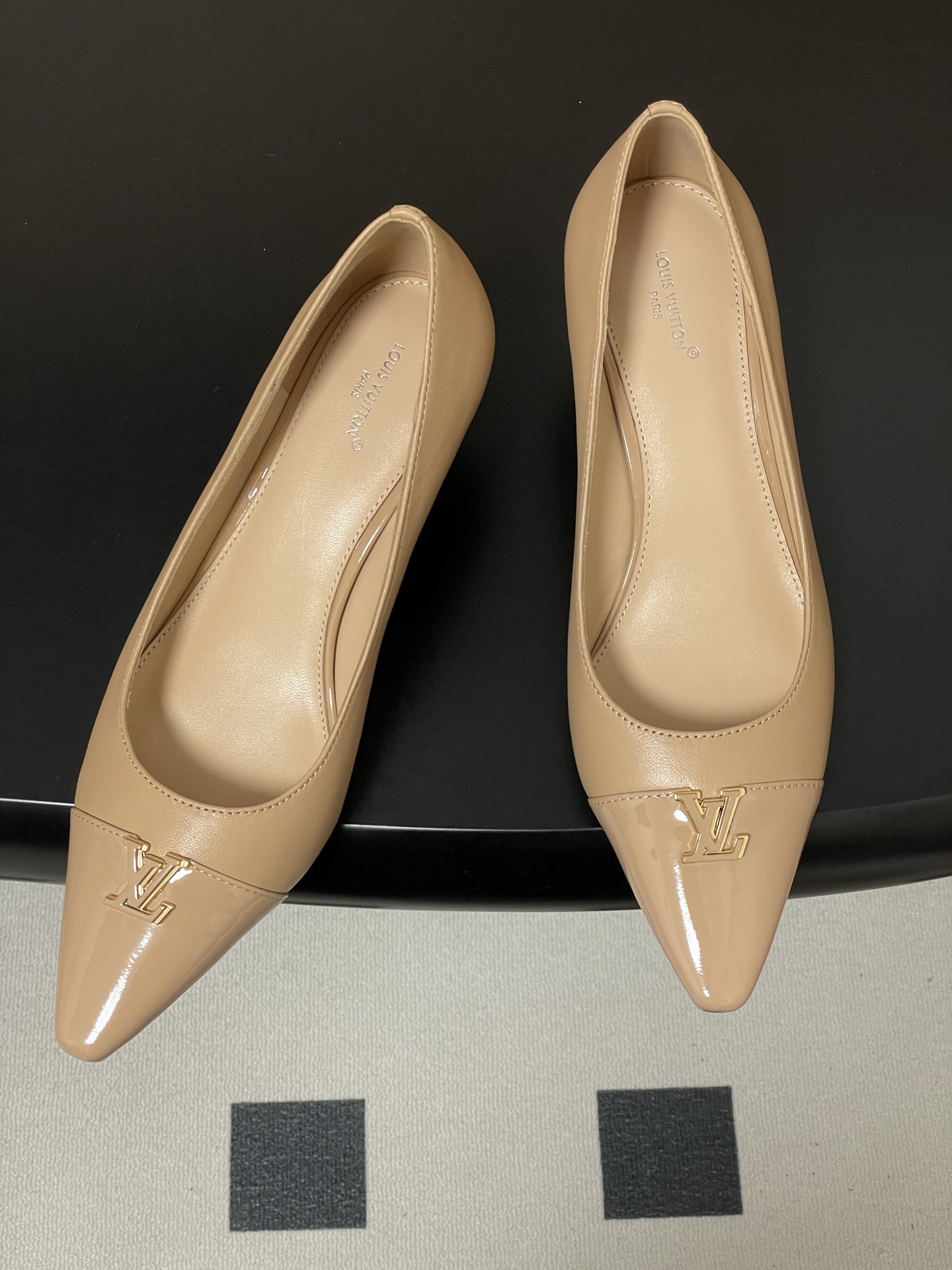 Women's high heels